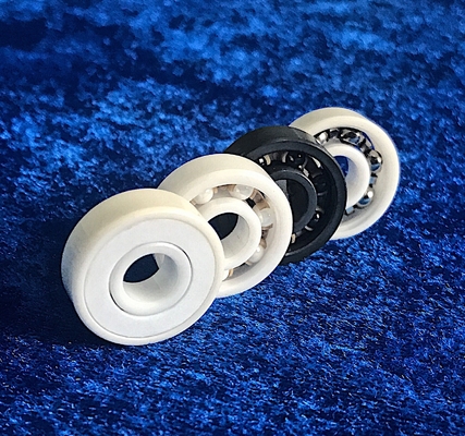 실리콘 나이트라이드 608 세라믹 베어링 P4 정밀 수준과 22mm 외 지름